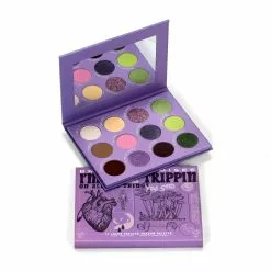 CASH Still Trippin Eyeshadow Palette Accessories