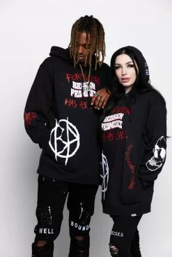 CASH Hoodies Untruthful Hoodie Black