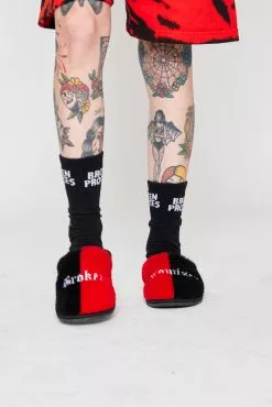 BROKEN PROMISES Bred Split House Slipper Accessories
