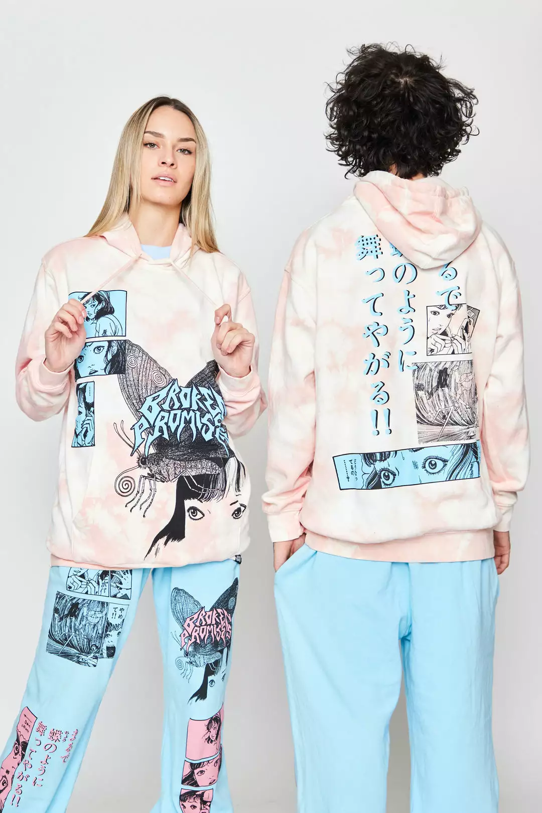 CASH Hoodies Junji Ito Butterflies Hoodie Pink