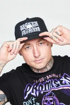BROKEN PROMISES Headwear Crossbones Snapback