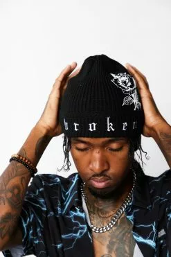 BROKEN PROMISES Wait Forever Beanie Black