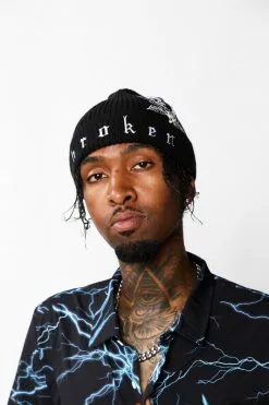 BROKEN PROMISES Wait Forever Beanie Black