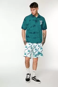 BROKEN PROMISES Brain Waves Shorts Green