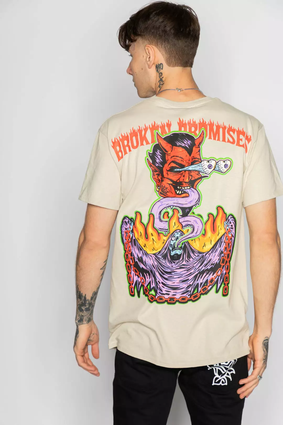 BROKEN PROMISES Shirts Worst In Me Tee Sand