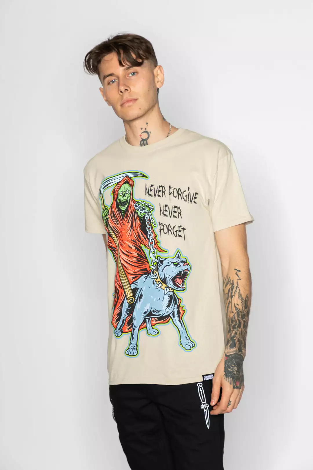 BROKEN PROMISES Shirts Worst In Me Tee Sand