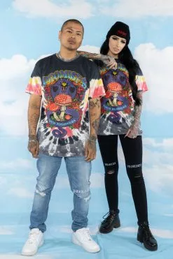 BROKEN PROMISES Serpent's Kiss V-Dye Tee - BPxYH Shirts