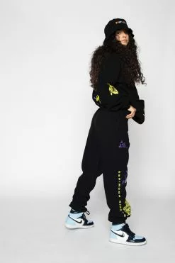 BROKEN PROMISES Bottoms Delirious Sweatpants Black