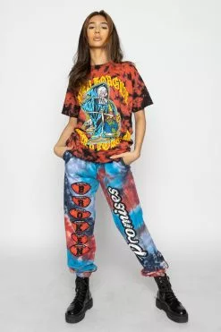 BROKEN PROMISES Shirts Never Forgive Red/Blk Crystal Wash Tee