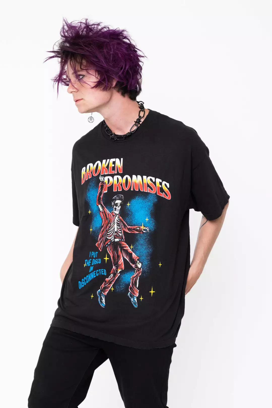 BROKEN PROMISES Shirts Disconnected Vintage Wash Tee Black