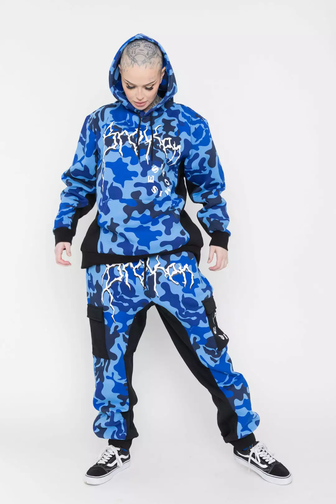 BROKEN PROMISES Demon Camo Sweatpants - Blue