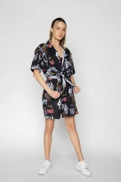 BROKEN PROMISES Shirts Buggerfly Button-Up, Black