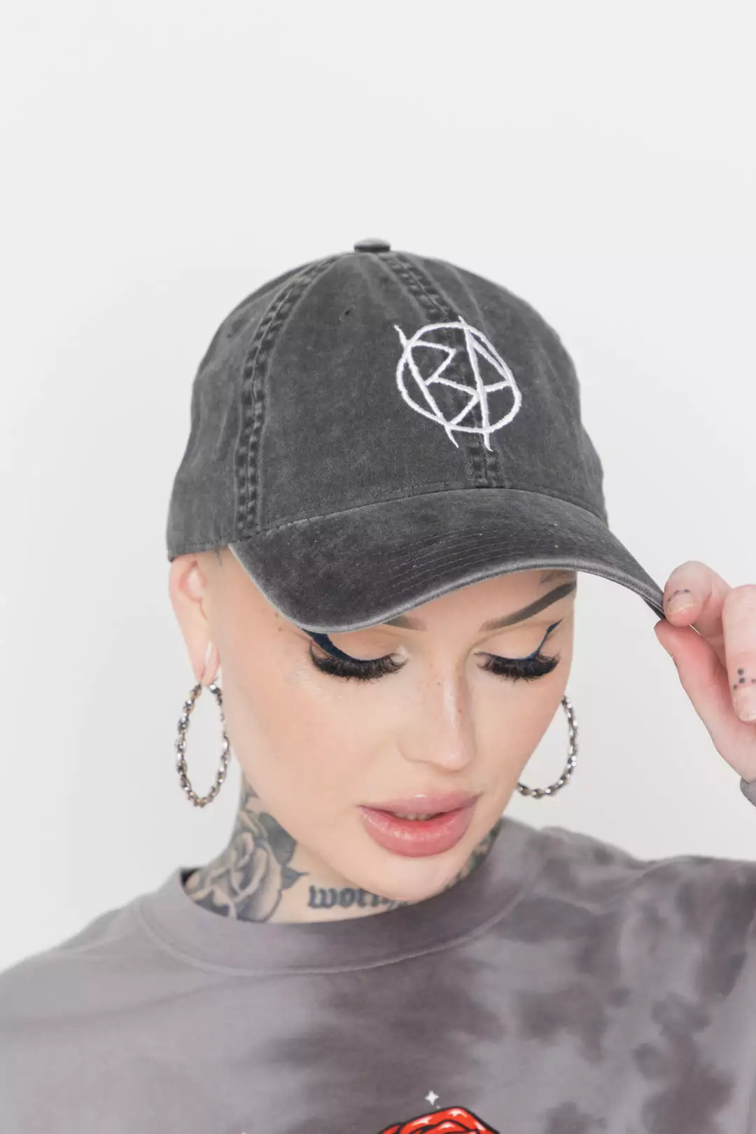 BROKEN PROMISES Riot Dad Hat Washed Black Headwear