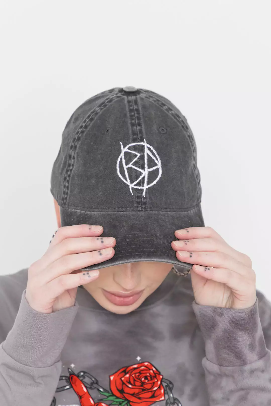 BROKEN PROMISES Riot Dad Hat Washed Black Headwear