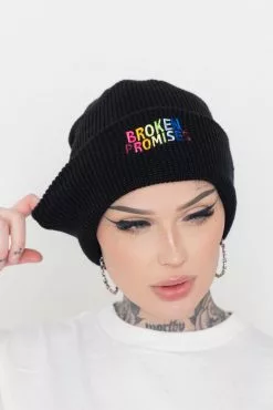 BROKEN PROMISES BP Tearbow Beanie Black Headwear