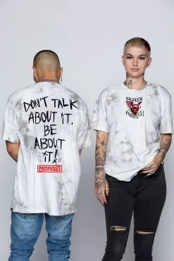 CASH Batwing Smoke Dye Tee