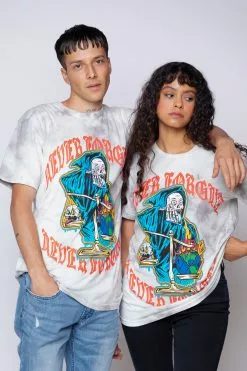 BROKEN PROMISES Never Forgive Grey Smoke Dye Tee