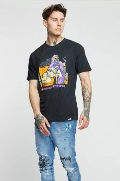 BROKEN PROMISES Shirts Couch Lock Oil Wash Tee